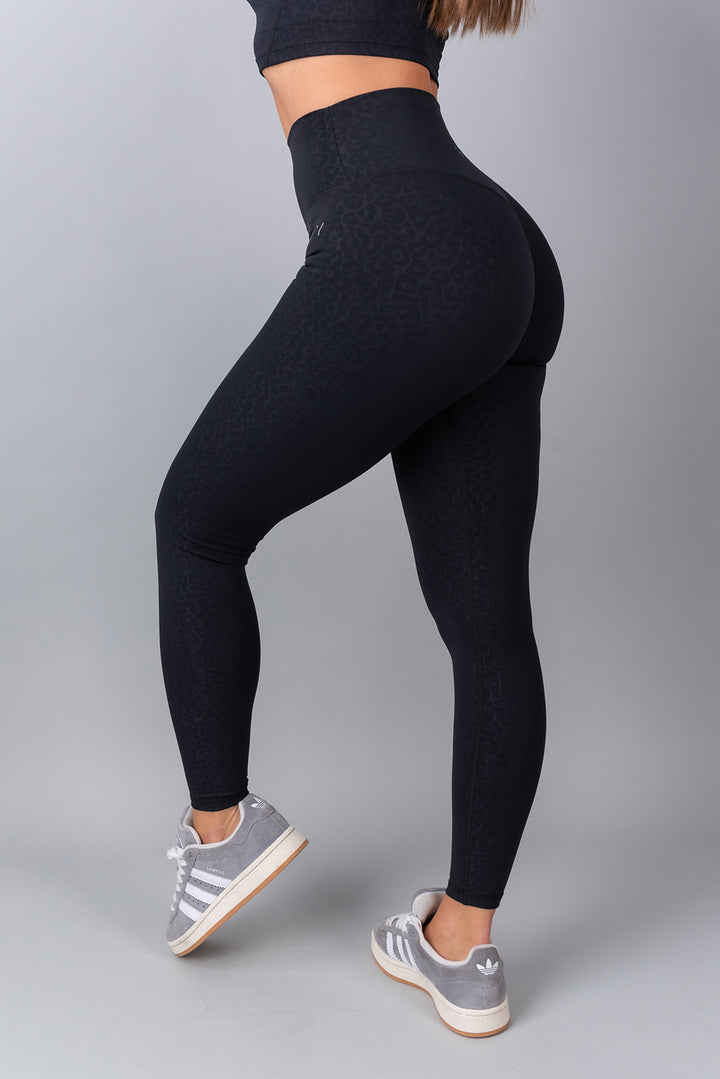 SoftLine Scrunch Leggings